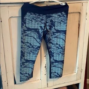 Under Armour Capri legging- NWOT